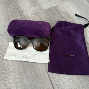 Gucci Women's Brown Sunglasses with Purple Case
